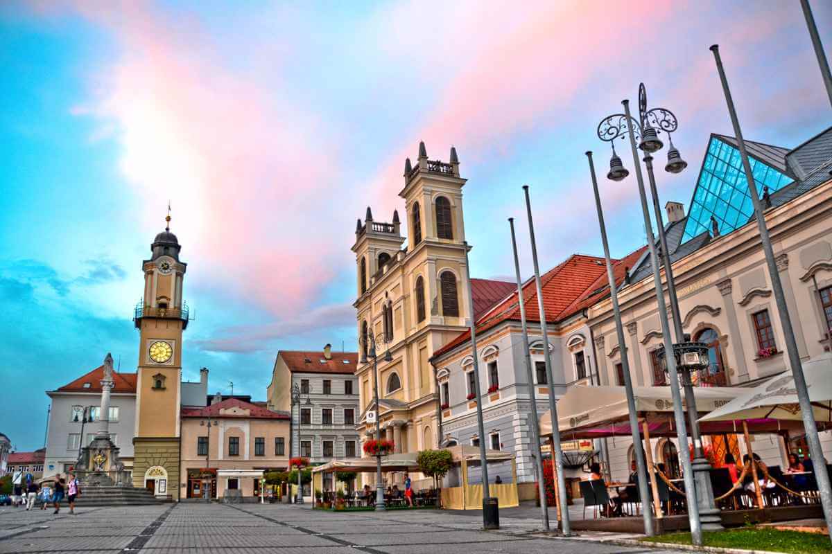 Nastreľovanie náušníc Banská Bystrica - výhodná cena